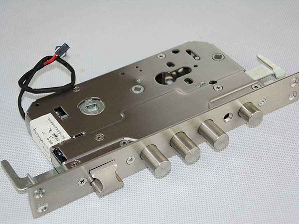 石首24小时上门开锁公司